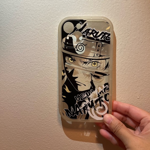Reflective Naruto iPhone case🦊🍜 - Picture 2 of 4
